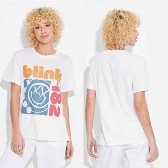 NEW Women's Blink 182 Short Sleeve Graphic T-Shirt - White - Picture 1 of 9